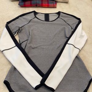 Lululemon Reversible Rulu top